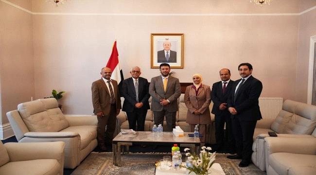 عبد الله العليمي يختتم زيارة ناجحة ومثمرة إلى المملكة المتحدة