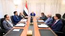 رشاد العليمي: اليمن ماضِ في برنامج الإصلاحات والردع الحازم للتصعيد الحوثي ...
