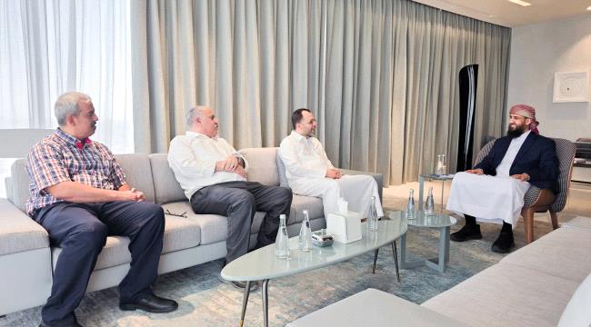 عبد الرحمن المحرمي يلتقي عدنان الكاف في الرياض