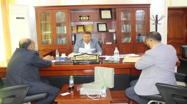 اليمن: النائب العام يلتقي رئيس مؤسسة تواصل الكويتية لبحث مشاريع التنمية