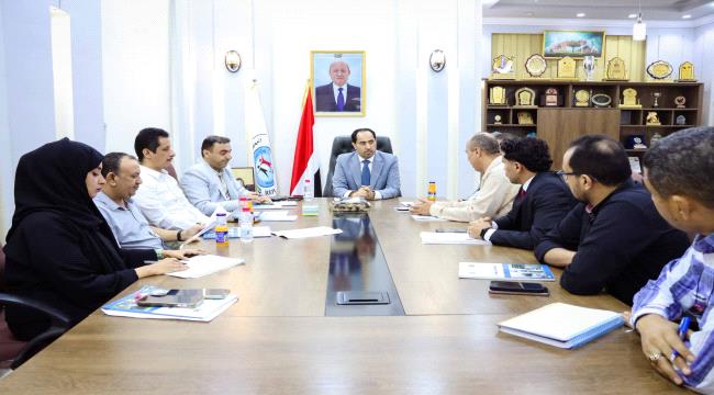 الوزير البكري يلتقي رؤساء فرق العمل في مجموعة العمل الشبابي