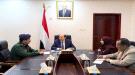 رئيس الوزراء يعقد اجتماعا في عدن لمناقشة مستجدات عملية 
